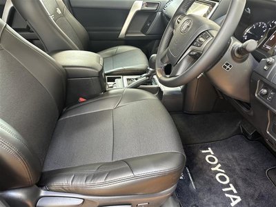 2018 Toyota LAND CRUISER PRADO thumbnail 18