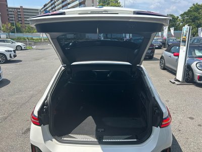 2025 BMW 5 SERIES TOURING thumbnail 23