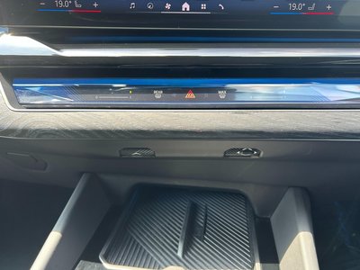 2025 BMW 5 SERIES TOURING thumbnail 49