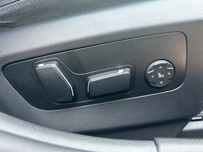 2025 BMW 5 SERIES TOURING thumbnail 32