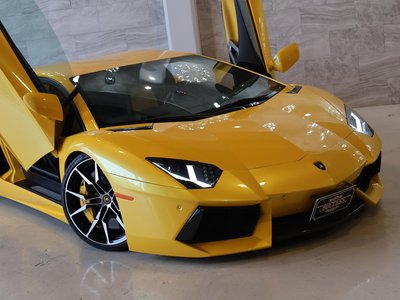 صورة 48 لـ 2012 Lamborghini AVENTADOR