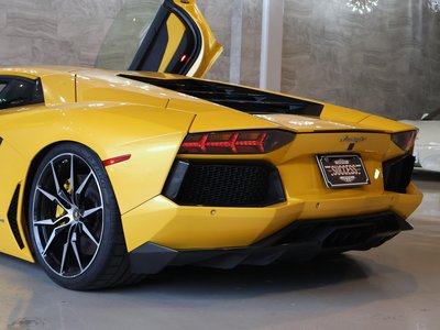صورة 62 لـ 2012 Lamborghini AVENTADOR