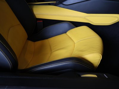 صورة 26 لـ 2012 Lamborghini AVENTADOR