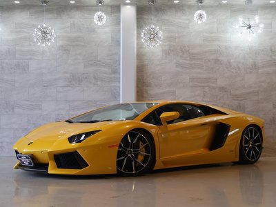 صورة 3 لـ 2012 Lamborghini AVENTADOR