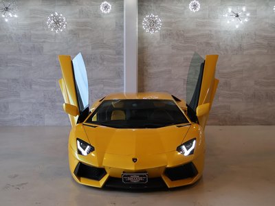صورة 5 لـ 2012 Lamborghini AVENTADOR