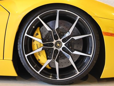 صورة 51 لـ 2012 Lamborghini AVENTADOR