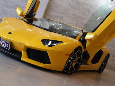 صورة 47 لـ 2012 Lamborghini AVENTADOR