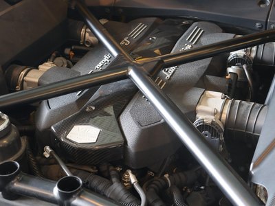 صورة 67 لـ 2012 Lamborghini AVENTADOR
