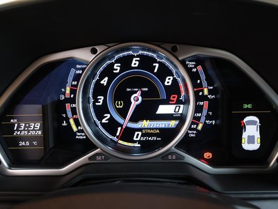 صورة 30 لـ 2012 Lamborghini AVENTADOR