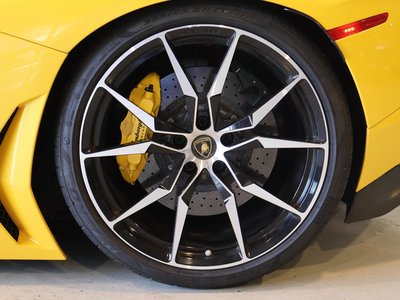 صورة 56 لـ 2012 Lamborghini AVENTADOR