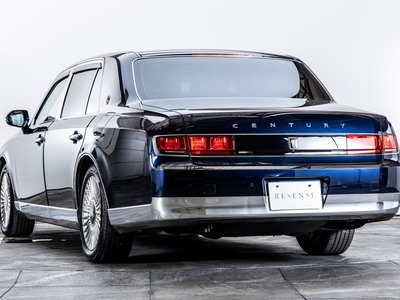 صورة 24 لـ 2023 Toyota CENTURY