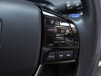 صورة 62 لـ 2023 Toyota CENTURY