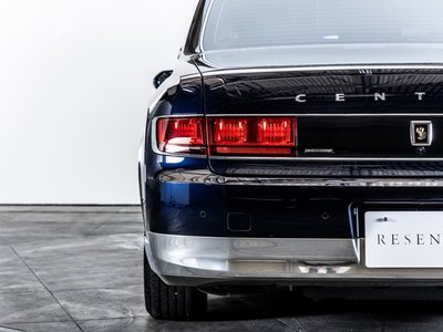 صورة 29 لـ 2023 Toyota CENTURY