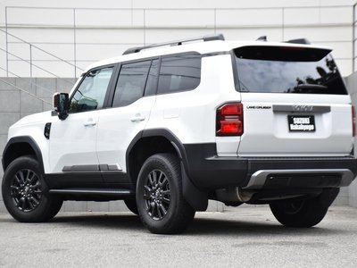 2024 Toyota LAND CRUISER 250 photo 8