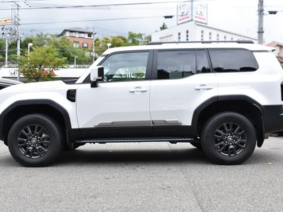 2024 Toyota LAND CRUISER 250 photo 7