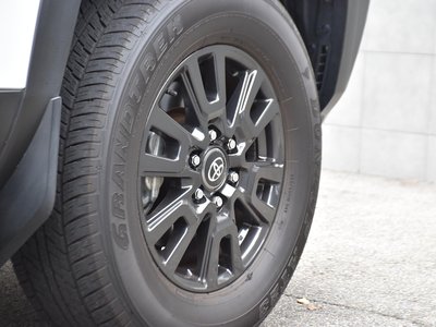 2024 Toyota LAND CRUISER 250 photo 12