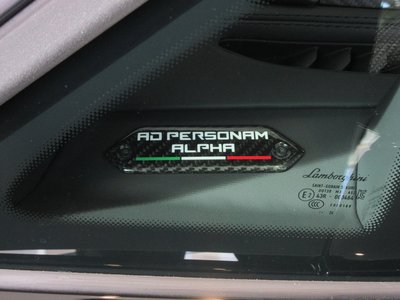 2025 Lamborghini REVUELTO — миниатюра 2