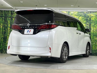 صورة 27 لـ 2024 Toyota ALPHARD