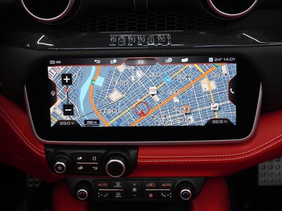 صورة 53 لـ 2018 Ferrari PORTOFINO