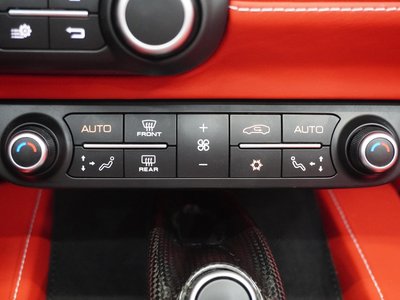 صورة 58 لـ 2018 Ferrari PORTOFINO