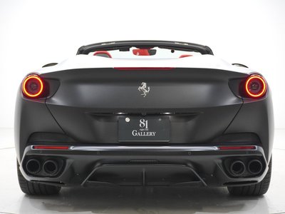 صورة 14 لـ 2018 Ferrari PORTOFINO