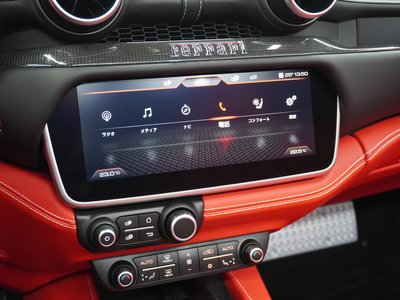 صورة 56 لـ 2018 Ferrari PORTOFINO