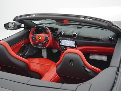 صورة 32 لـ 2018 Ferrari PORTOFINO