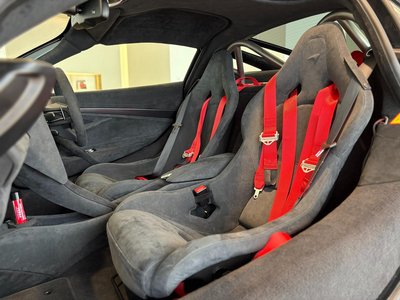 صورة 36 لـ 2018 Mclaren 720S