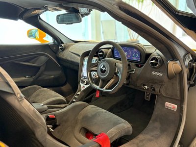 صورة 24 لـ 2018 Mclaren 720S
