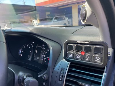 2021 Toyota LAND CRUISER PRADO — фото 19