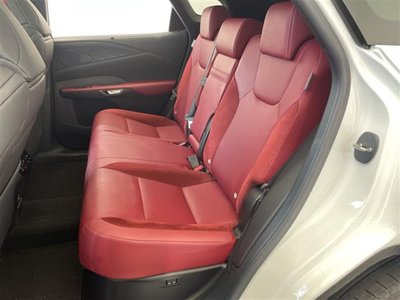 2023 Lexus RX thumbnail 24