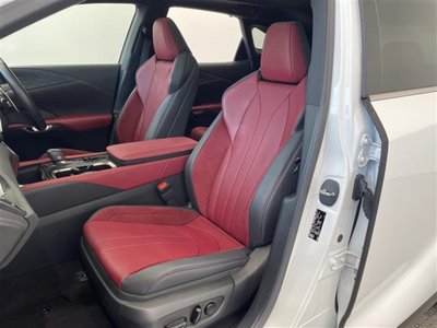 2023 Lexus RX thumbnail 22