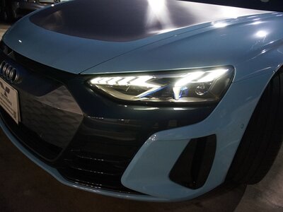 صورة 54 لـ 2021 AUDI E-TRON GT QUATTRO