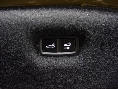 صورة 32 لـ 2021 AUDI E-TRON GT QUATTRO