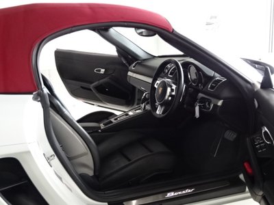 2015 Porsche BOXSTER photo 16