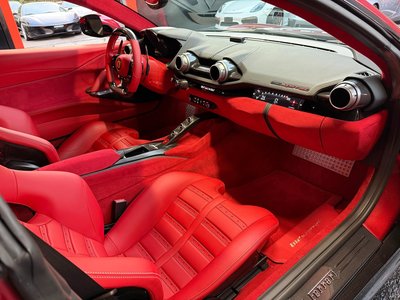 2017 Ferrari 812 SUPERFAST 照片 33