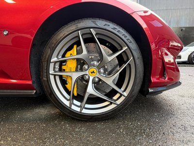 2017 Ferrari 812 SUPERFAST 照片 64