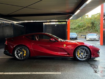 2017 Ferrari 812 SUPERFAST 照片 10