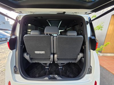 صورة 14 لـ 2024 Toyota ALPHARD