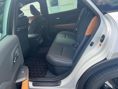 2023 Toyota CROWN CROSSOVER 照片 27