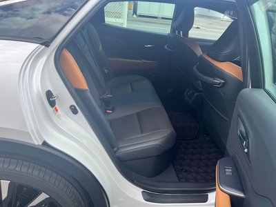 2023 Toyota CROWN CROSSOVER 照片 19
