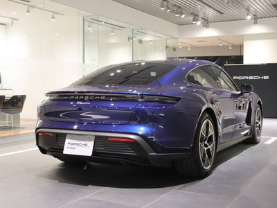 صورة مصغرة 5 لـ 2025 Porsche TAYCAN