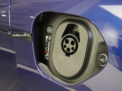 صورة مصغرة 30 لـ 2025 Porsche TAYCAN