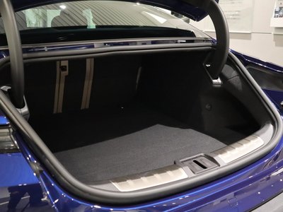 صورة مصغرة 15 لـ 2025 Porsche TAYCAN
