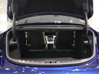 صورة مصغرة 16 لـ 2025 Porsche TAYCAN
