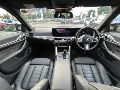 2023 BMW I4 — фото 2