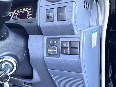 2025 Toyota LAND CRUISER 70 — фото 15