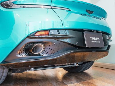 صورة 11 لـ 2025 Aston Martin DB12