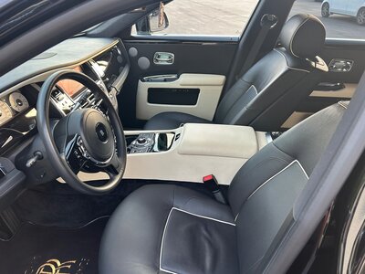 صورة 20 لـ 2013 ROLLS-ROYCE GHOST