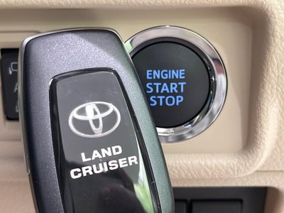 2023 Toyota LAND CRUISER PRADO thumbnail 39